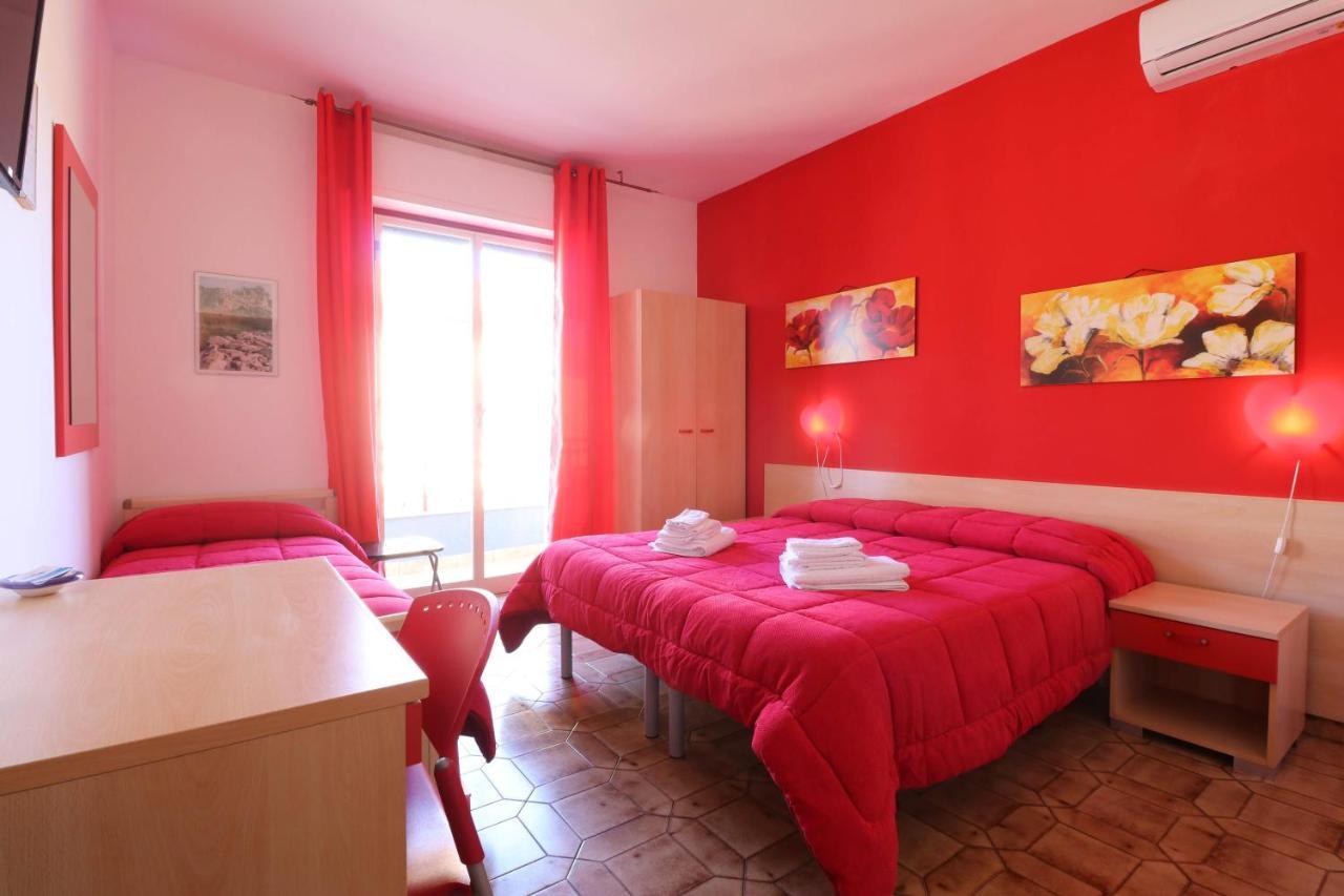 B&B Spiaggia Di Ponente シクリ エクステリア 写真