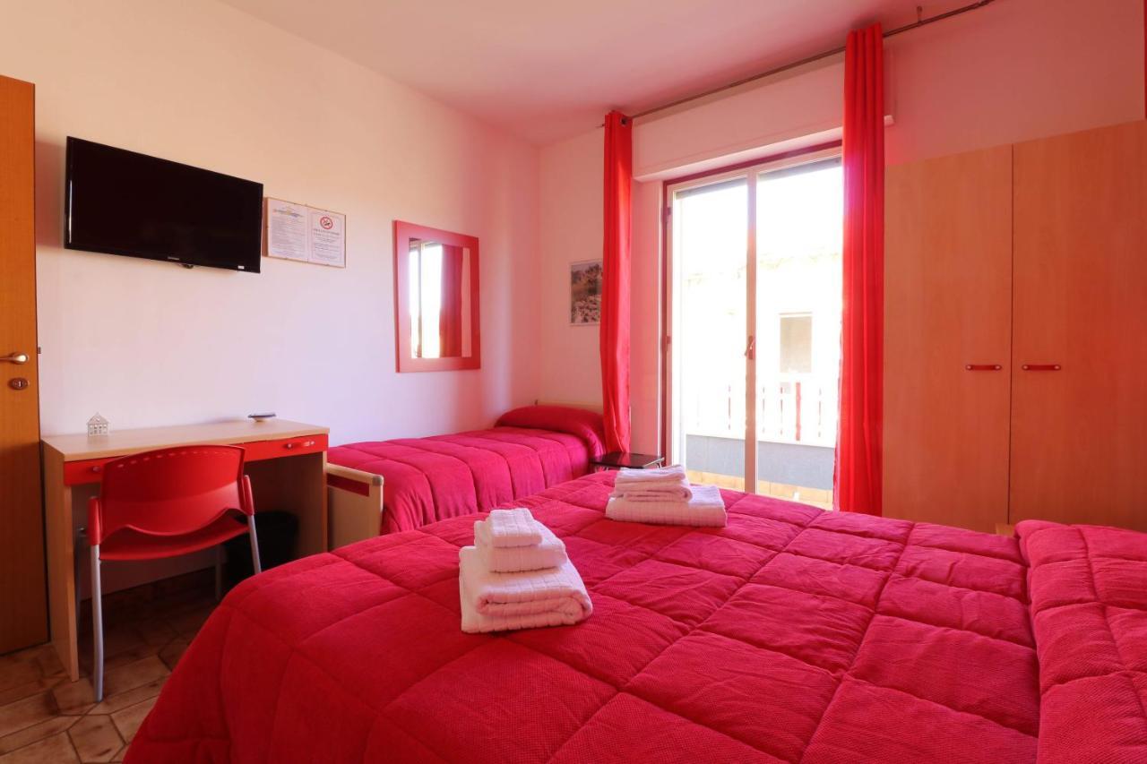 B&B Spiaggia Di Ponente シクリ エクステリア 写真